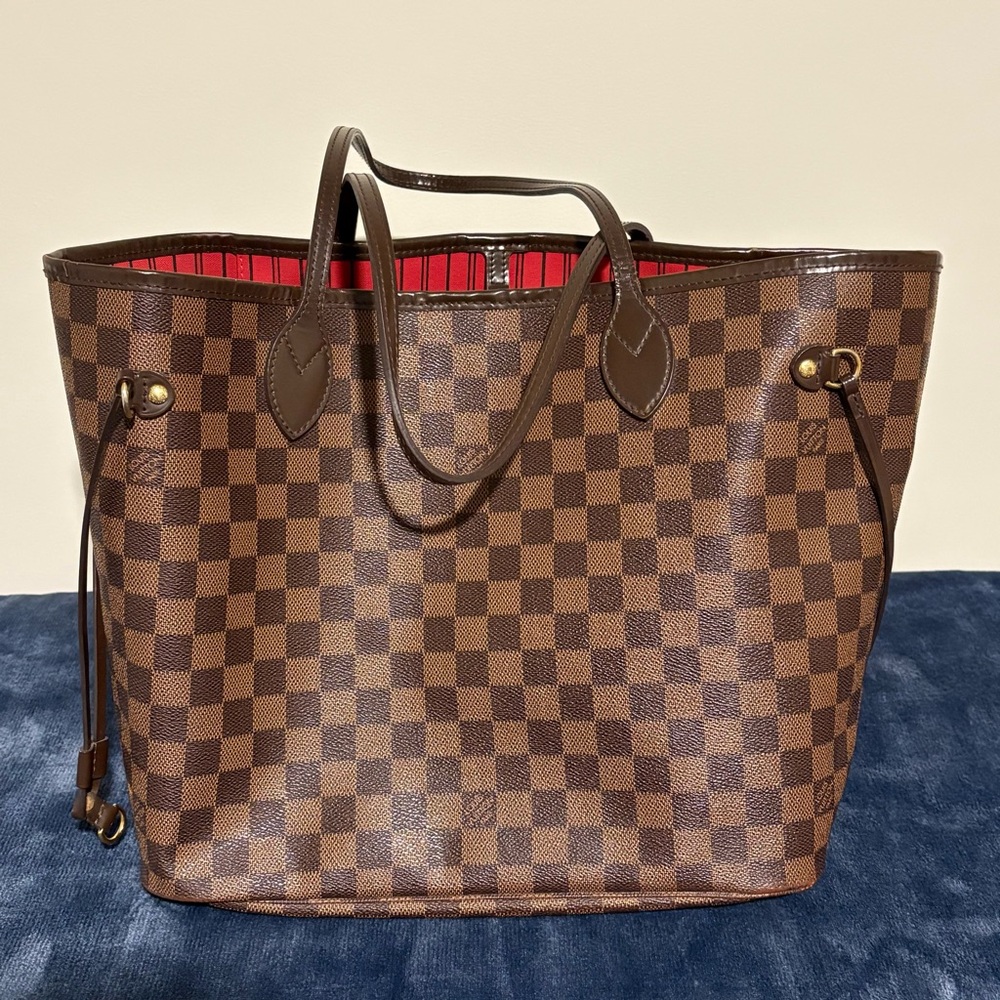 Louis Vuitton Neverfull MM in Damier Ebene with new insert - Picture 2 of 16